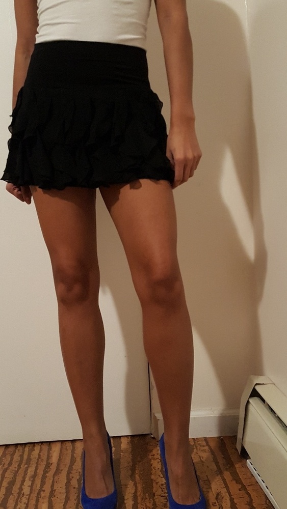 Bebe Silk Ruffel Miniskirt